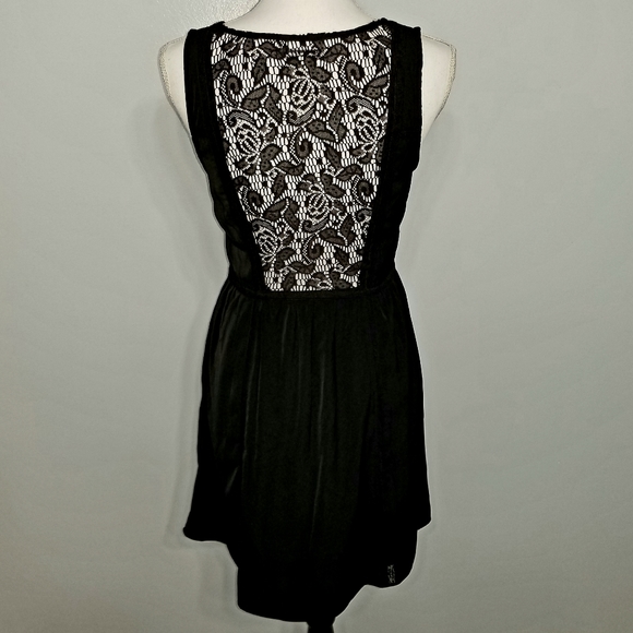🌟3/$10 AEO lace panel back sleeveless mini dress - Picture 9 of 9